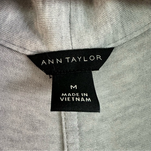 Ann Taylor Cascade Open Cardigan M medium gray violet lilac silver wool blend - Picture 3 of 8